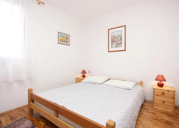 With A Parking Space Porat, Krk - 5322 Apartment