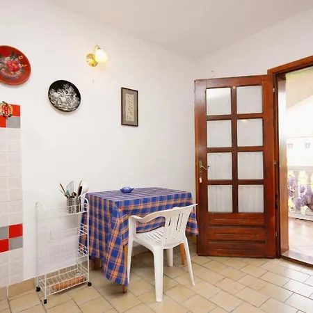 Appartamento With A Parking Space Porat, Krk - 5322