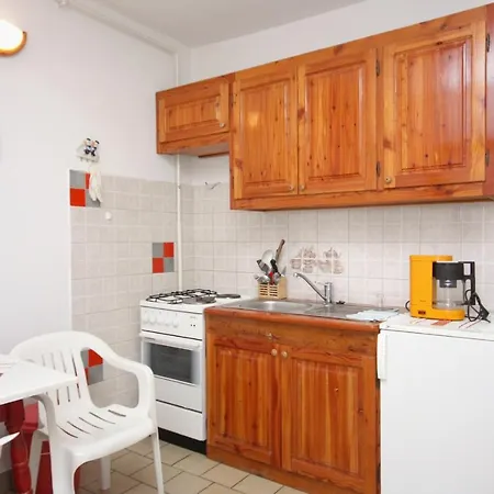 With A Parking Space Porat, Krk - 5322 Apartment Malinska